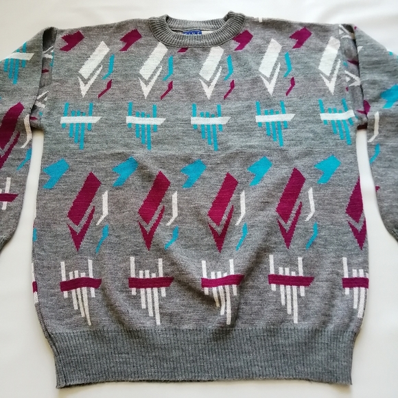 Fine Line Vintage Grey Sweater Medium - Picture 3 of 7